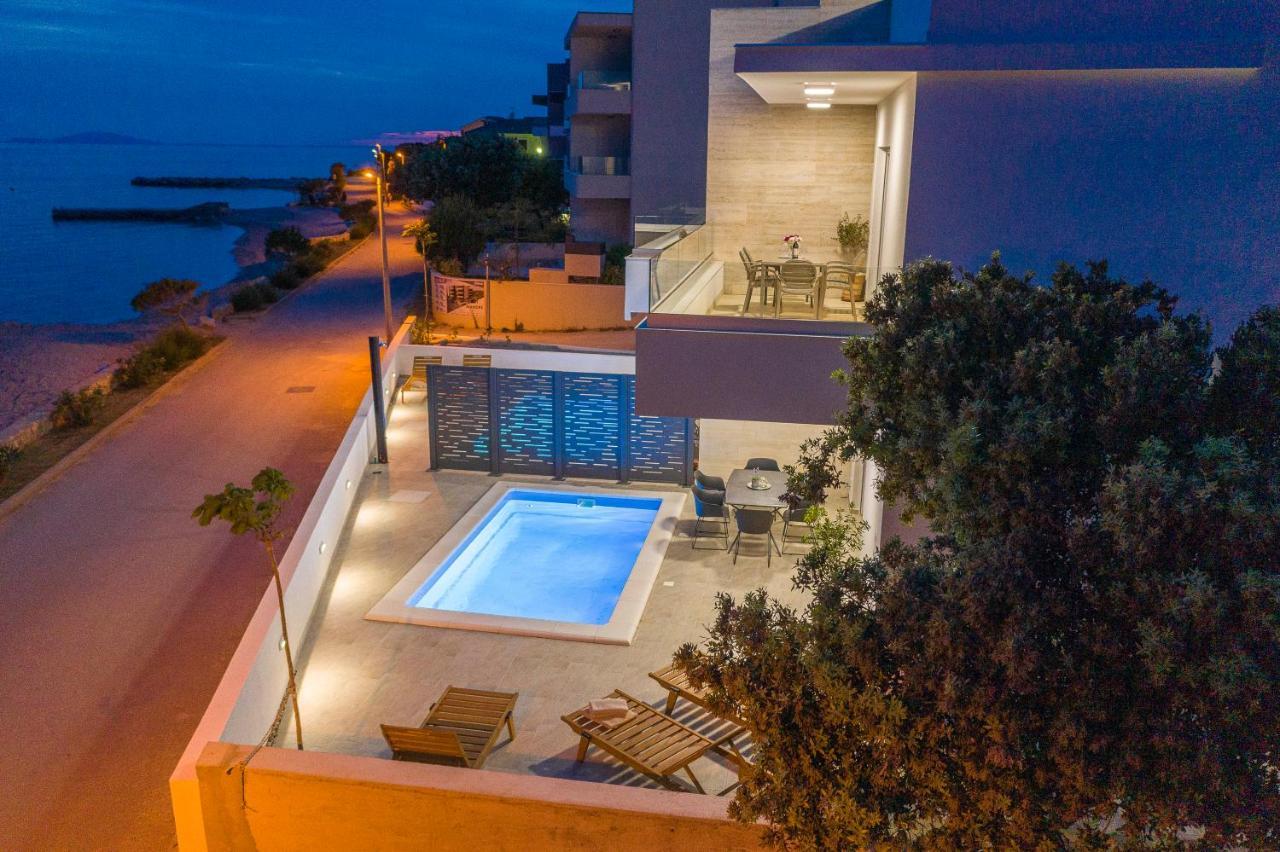 Villa Eni Apartments 1 Mandre Exterior photo